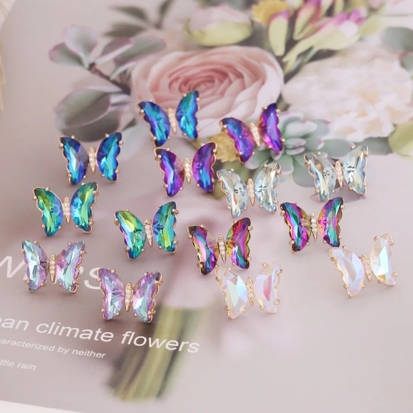 Purple Rhinestone Butterfly Earring Studs Gold Tone Setting - Picture 7 of 9